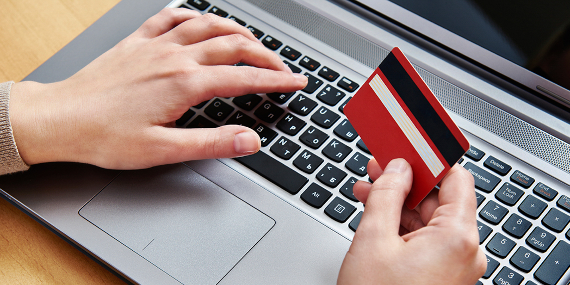 Emisora de tarjetas de crédito: confirman multa por no brindar información  clara – iJudicial